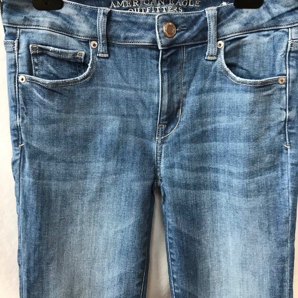 American Eagle super super stretch